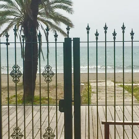 Puerto Banus .,gray De'albion Apartman *